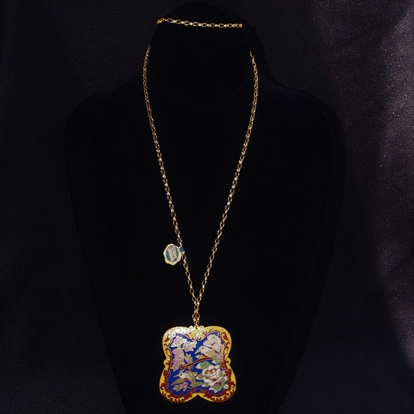 Vintage Jewelry - Large Cloisonne Pendant Necklace w/Birds &Flowers